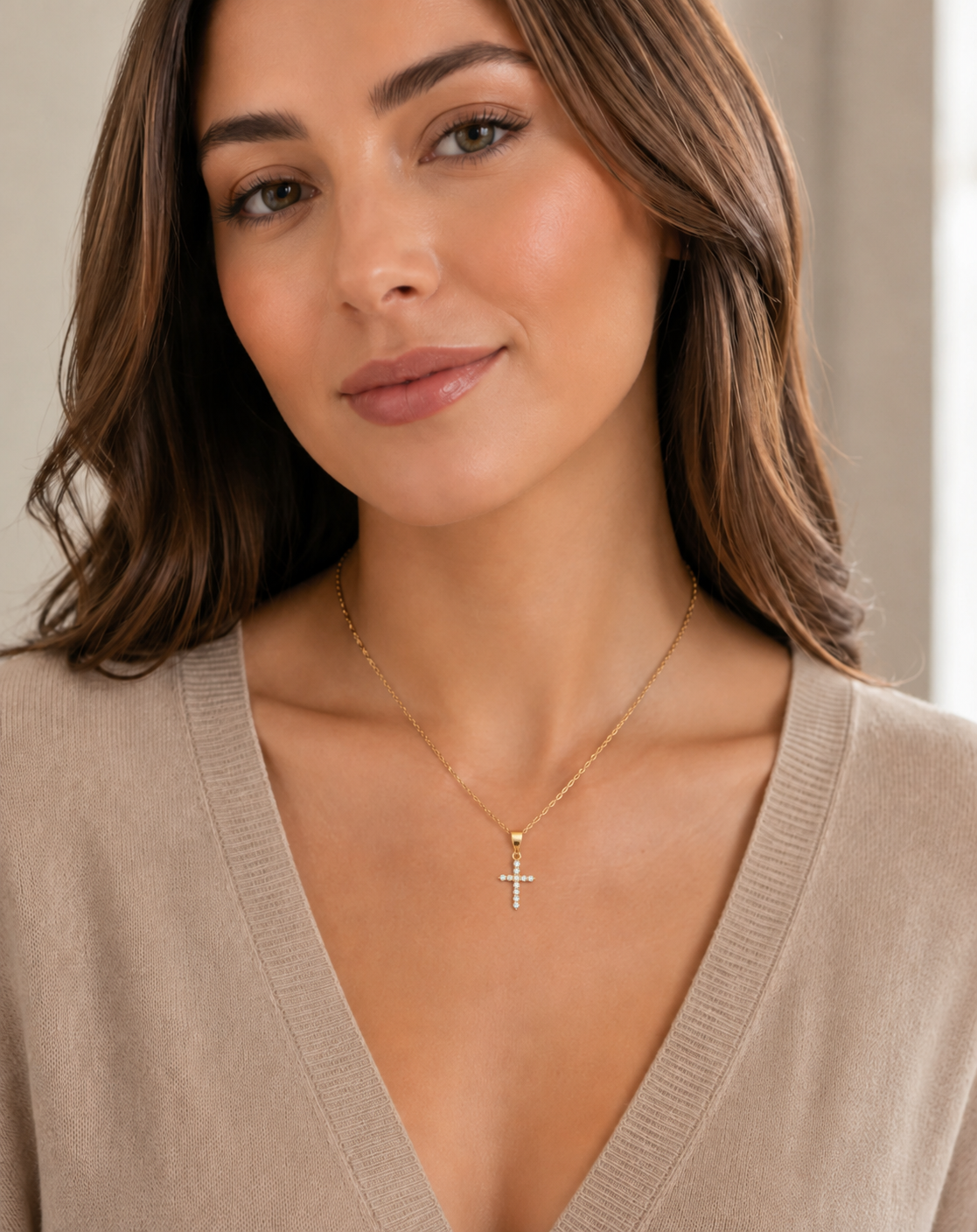 Lia Gold Cross Necklace, detail