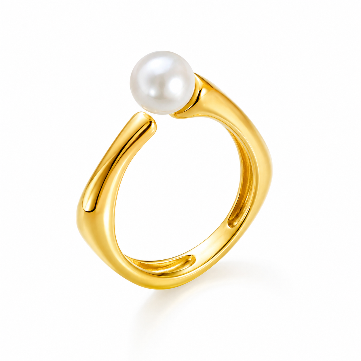 Romy Pearl Open Ring, close-up